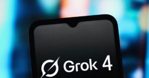 我尝试了 Grok 的内置动漫伴侣，它叫我娘们