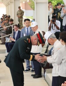 北卡罗来纳大学 75 周年，重申对半岛和平的承诺