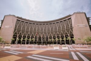 PM：Pondok 学校保留宗教核心，增加人工智能和 TVET 组件以满足现代需求