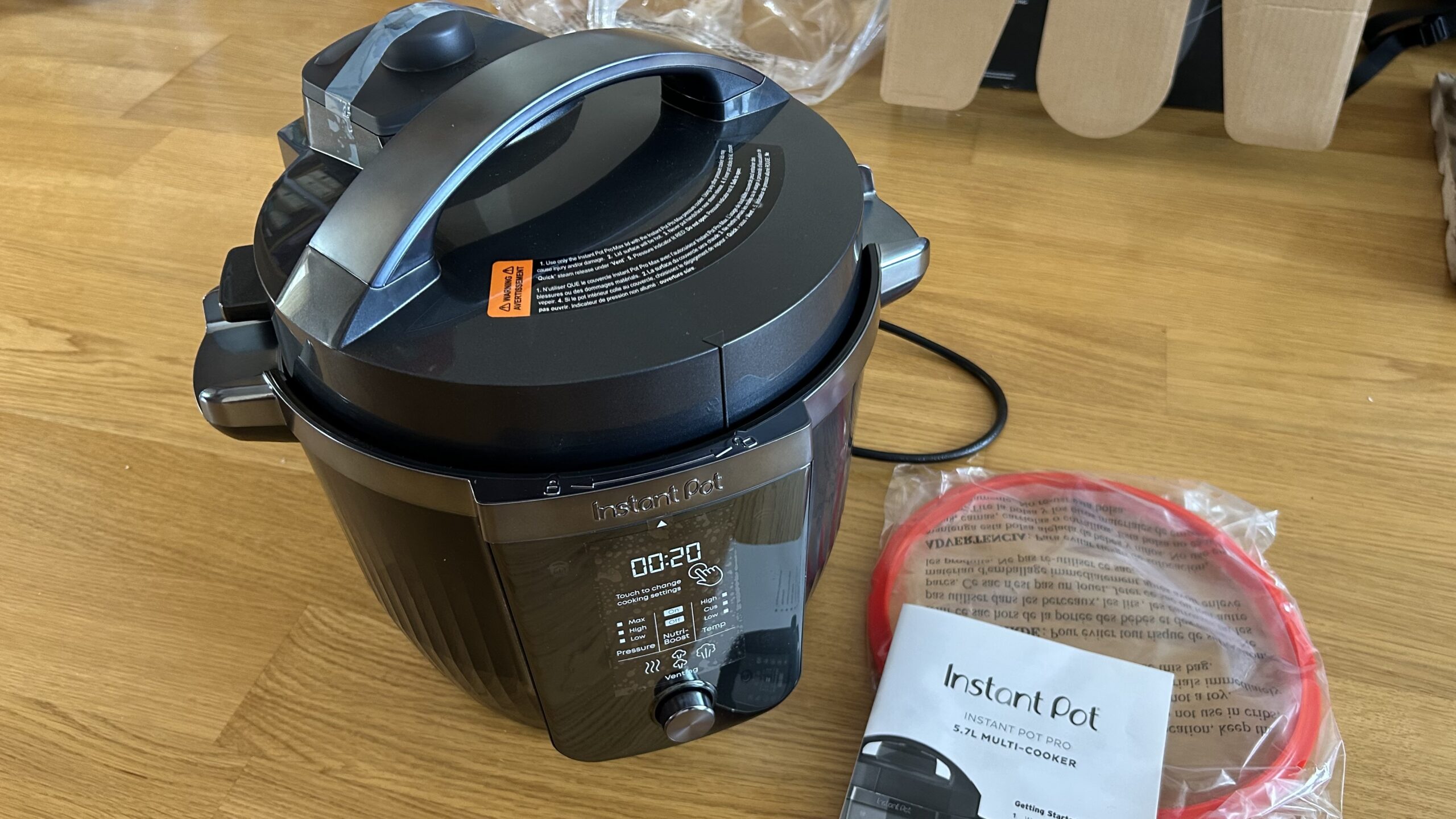 Instant Pot Pro 5.7L Wi-Fi 评测：目前最好的联网多功能炊具之一