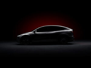 特斯拉Model Y L秋季亮相 工信部首曝官图
