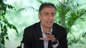Wipro 跨职能部门部署 200+ AI 代理，Rishad Premji 说