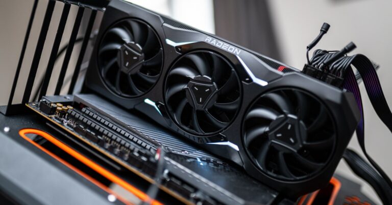 这是 AMD 制造旗舰 GPU 的最佳时机