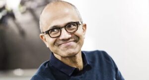 Microsoft 首席执行官安慰员工，称最近的裁员是“一个没有特许经营价值的行业成功的谜团”