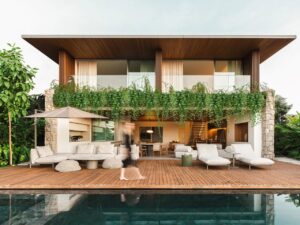 在现代巴西住宅中，专为隐私、开放和社交生活而设计
