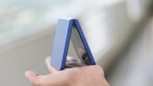 三星已经向幸运的客户运送了 Galaxy Z Fold 7、Flip 7 和 Watch 8