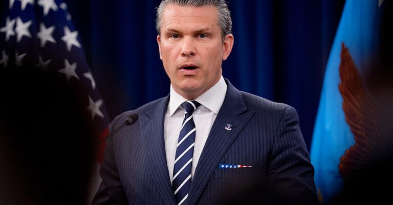 Hegseth 命令军队到 2026 年为每个陆军小队配备小型无人机