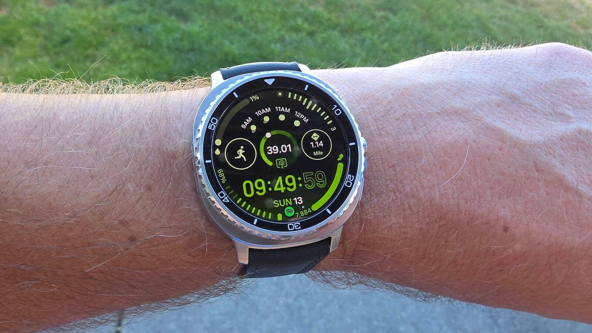 我最喜欢的新 Android 智能手表在功能和设计上可与 Google 和 Garmin 型号相媲美