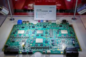 小马智行L4自动驾驶控制器路测突破200万公里