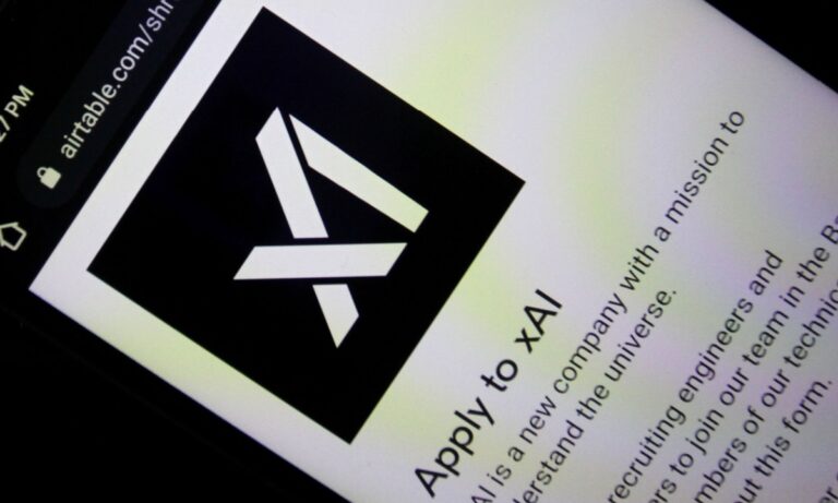 据报道，埃隆马斯克的 SpaceX 向 xAI 投资 20 亿美元