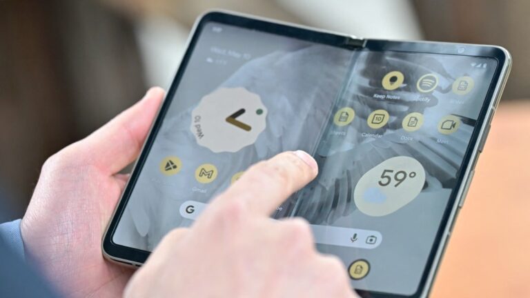 我们收集了迄今为止所有 Pixel 10 和 Pixel 10 Fold 的谣言和泄密事件