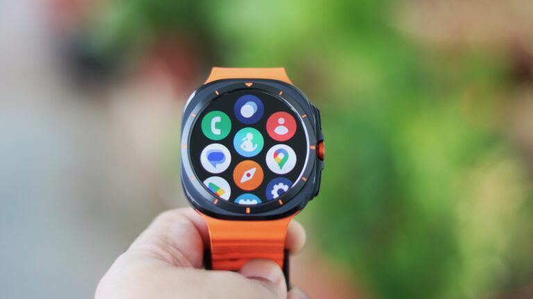Galaxy Watch 可以在 Gmail、Google Keep 中获得设计改进