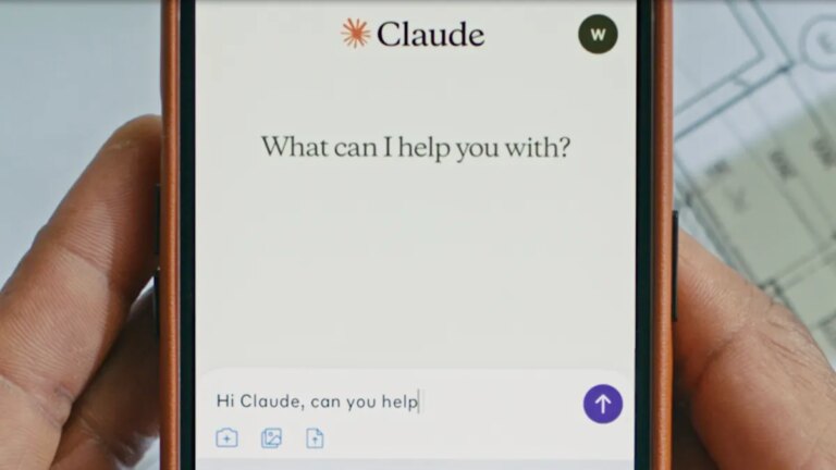 Claude AI主动终止有害对话，保障用户安全