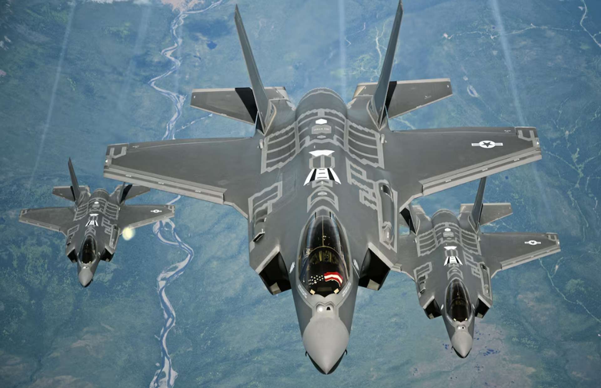 加拿大顶住美国压力，正式加入F-35A项目