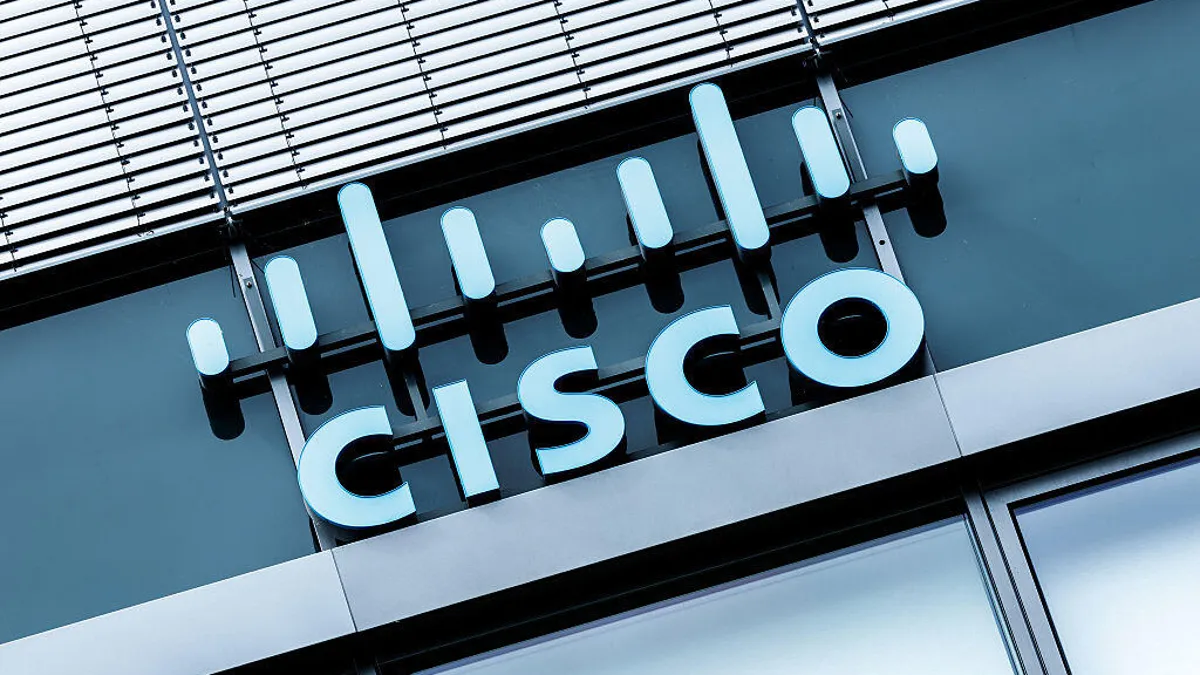 传统硬件巨头在AI时代重焕新生