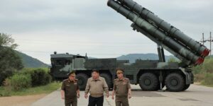 朝鲜如何应对最新经济制裁，金正恩宣布新策略