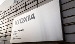 Kioxia发布5TB高速闪存模块，助力AI GPU性能提升