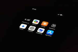 苹果探讨使用谷歌Gemini增强Siri功能