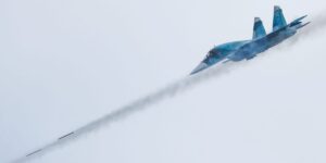 5月23日，美国加州，特斯拉工厂因火灾暂时停产，无人员伤亡。