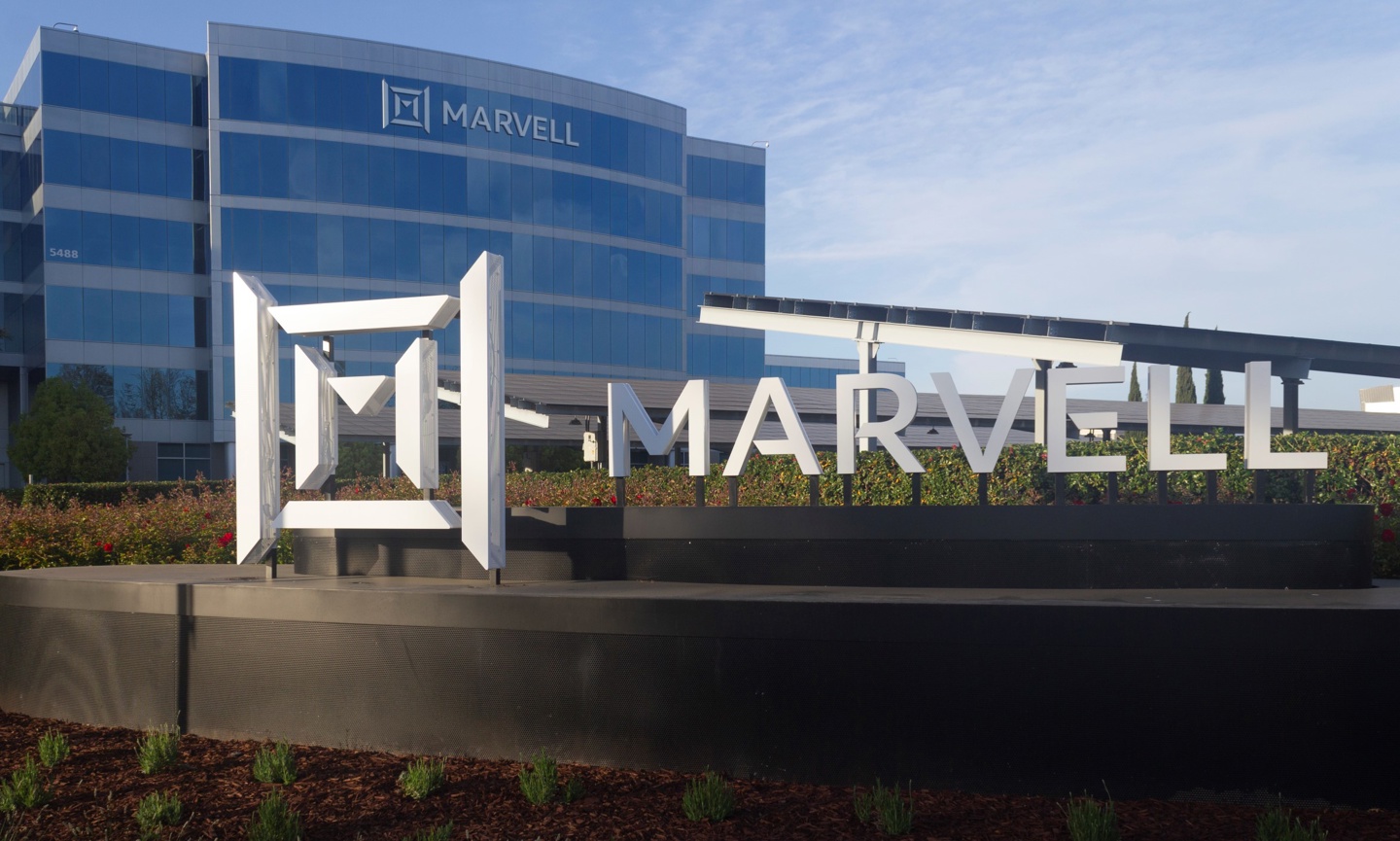 Marvell 财报不及预期，股价盘后下跌超一成