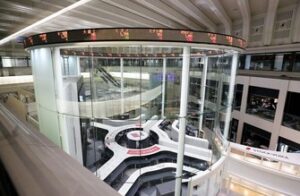 东京股市上涨，科技股领涨因英伟达业绩提振信心