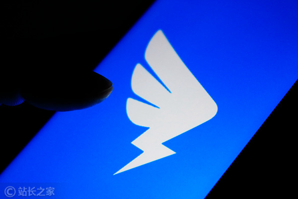 钉钉发布8.0版本，推出AI办公新形态“钉钉ONE”