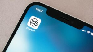 首起AI致死诉讼：OpenAI被指促成青少年自杀