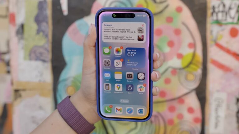 谷歌或助苹果Siri迎头赶上，AI升级计划推迟