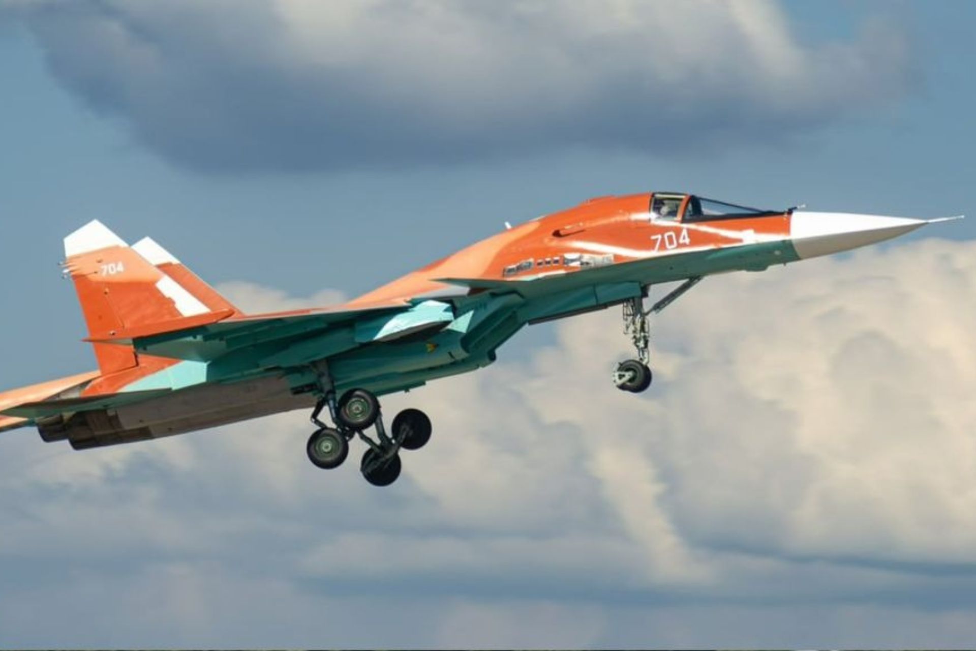 阿尔及利亚将获俄制苏-34M轰炸机，提升战略打击能力