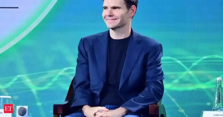 Jonathan Ross：ET世界领袖论坛称原始计算力将推动AI未来