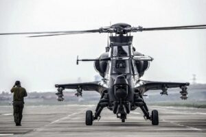 中国出动Z-10直升机拦截美军MH-60R近台海
