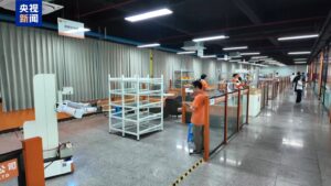 中国战队备战 2025 世界人形机器人运动会，展示“毫米级”操作