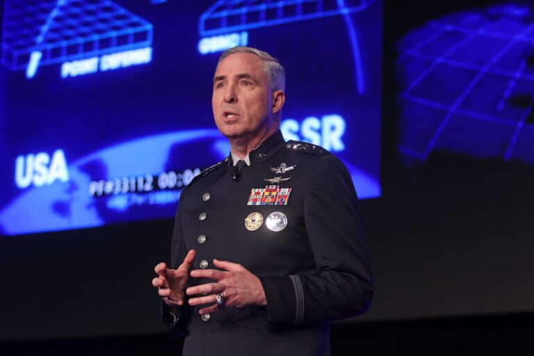 太空司令部试验高需求能力，推动技术前沿发展