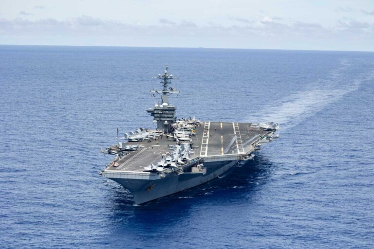 美国海军加强菲律宾海反潜战力应对中俄潜艇威胁