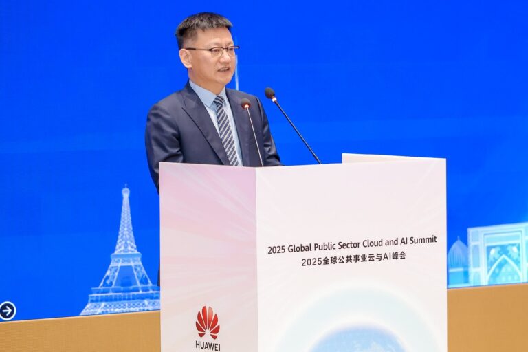 华为发布“R.I.S.E”国家政务云架构，加速智能转型