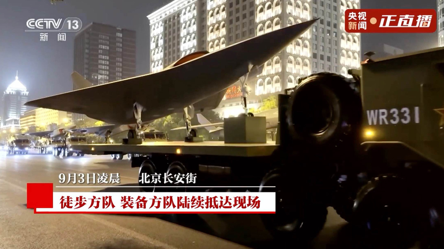 整装待发：九三阅兵轰炸机列队完成，均为轰六家族主力机型