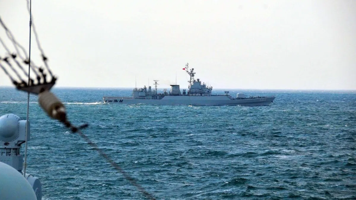 中国电磁弹射系统助力新型战机首飞成功