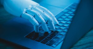 中美科技巨头与CIA共议AI未来：人类角色不可替代