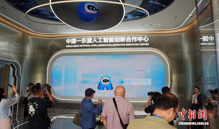 南宁发展面向东盟的人工智能产业