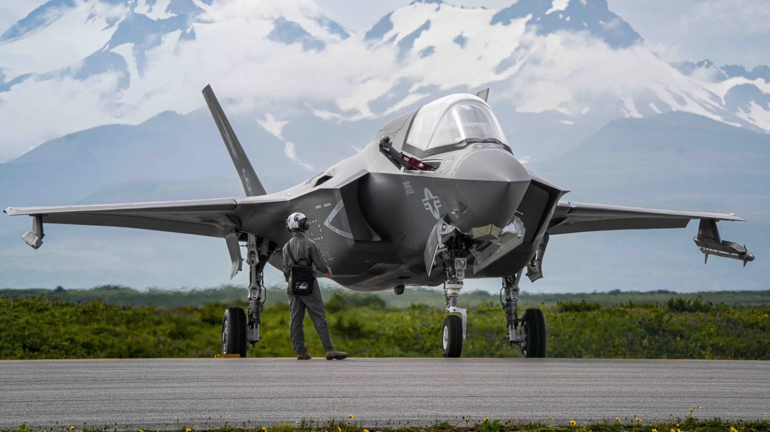 美军去年接收的F-35全数迟到