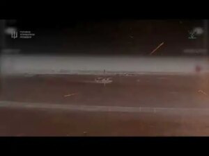乌军首次击毁俄占克里米亚两架两栖飞机