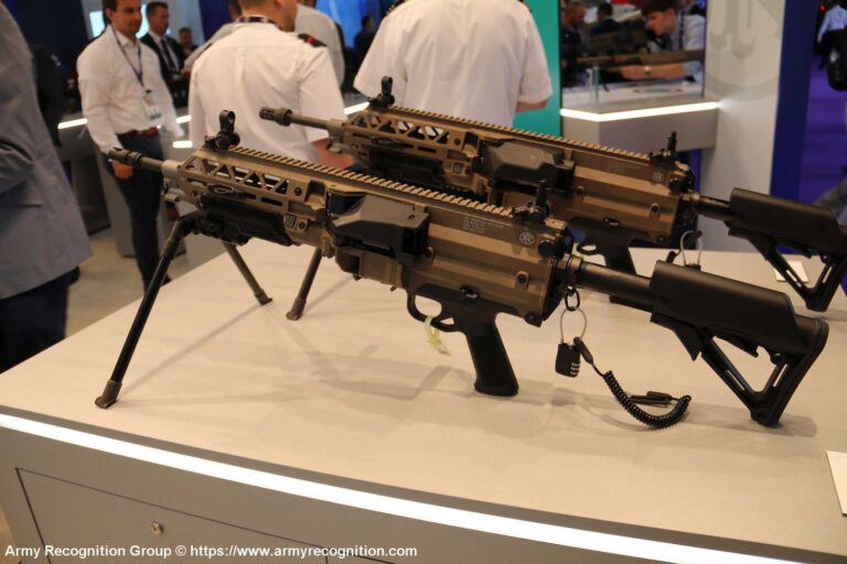 FN Herstal推出轻量级EVOLYS机枪，提升步兵与特战部队作战效能
