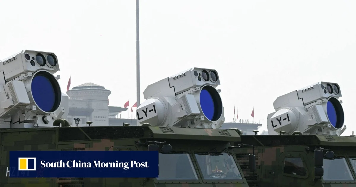 中国新型舰载激光武器亮相，承担拦截导弹无人机重任