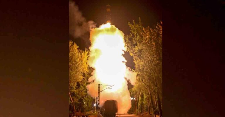 印度成功试射铁路机动发射的Agni-Prime导弹