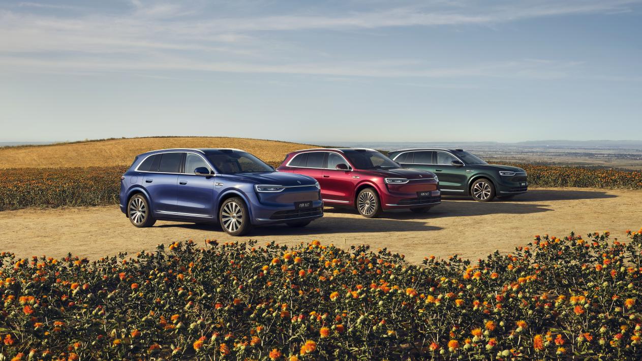 鸿蒙智行车载小艺多项新功能上线：真人感十足，出行体验更智慧