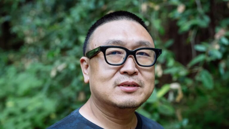 AI眼镜三天预售超百万美元，挑战Meta Ray-Bans