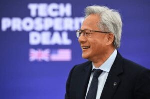 英伟达投资百亿美元加码OpenAI，强化AI数据中心竞争