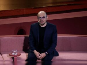 谷歌DeepMind CEO：学会学习是下一代最重要技能
