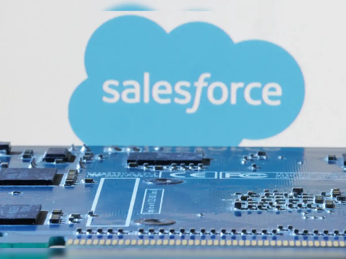 Salesforce下调营收预期，AI商业化进展缓慢