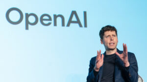 英伟达投资百亿美元助力OpenAI，共建超大规模AI集群